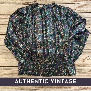 🎥 Vintage (70's) ♡ Pleated Paisley Print Silky Button Up Career Blouse